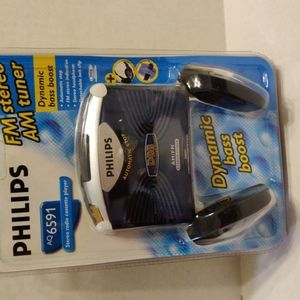 NWT Philips AQ 6591 stereo radio cassette player